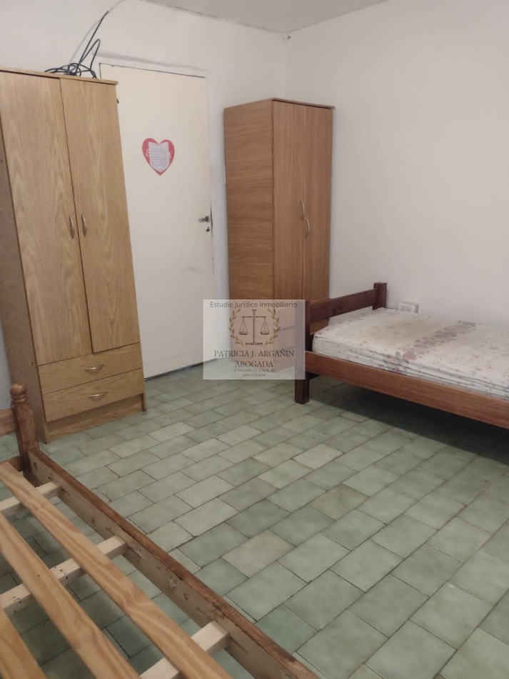 CASA EN VENTA BARRIO LA FALDA