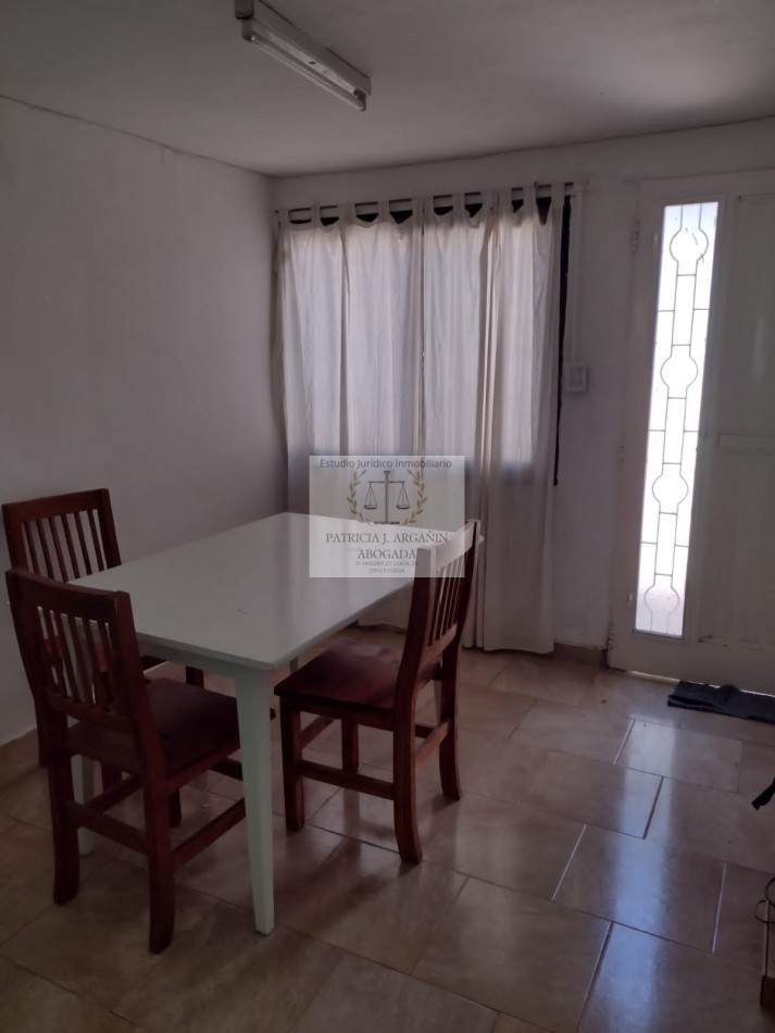 CASA EN VENTA BARRIO LA FALDA