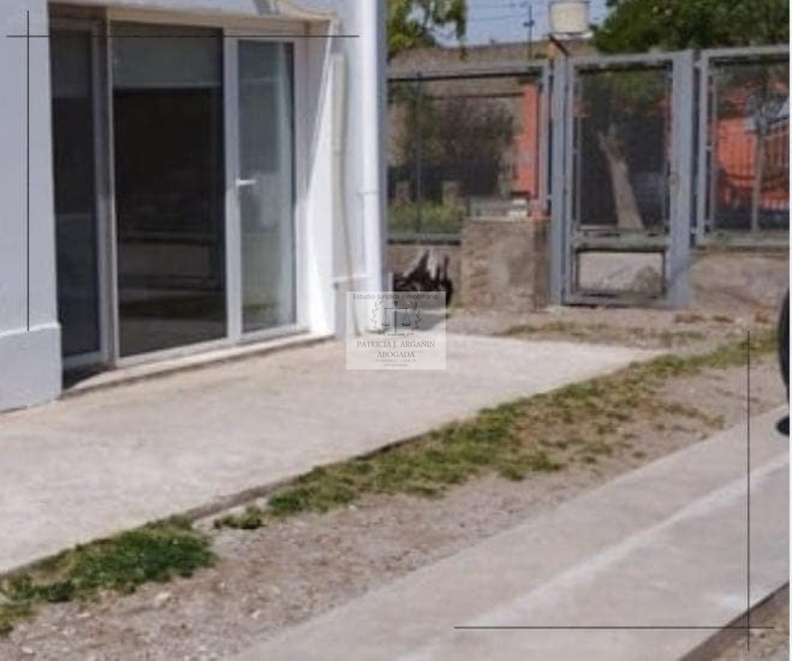 CASA EN VENTA BARRIO CENCI