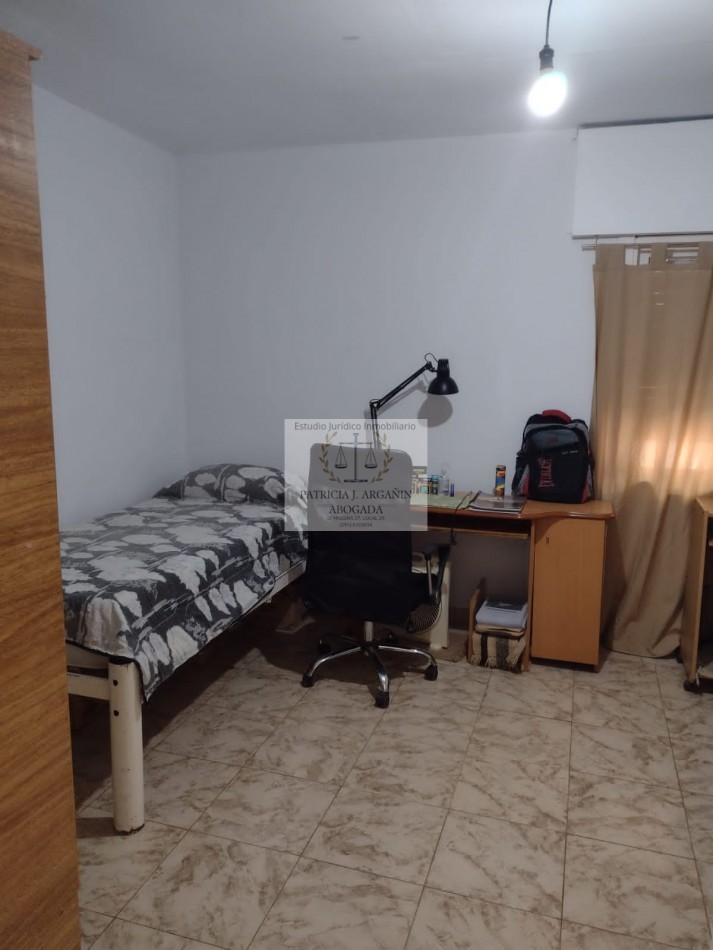 CASA EN VENTA BARRIO LA FALDA