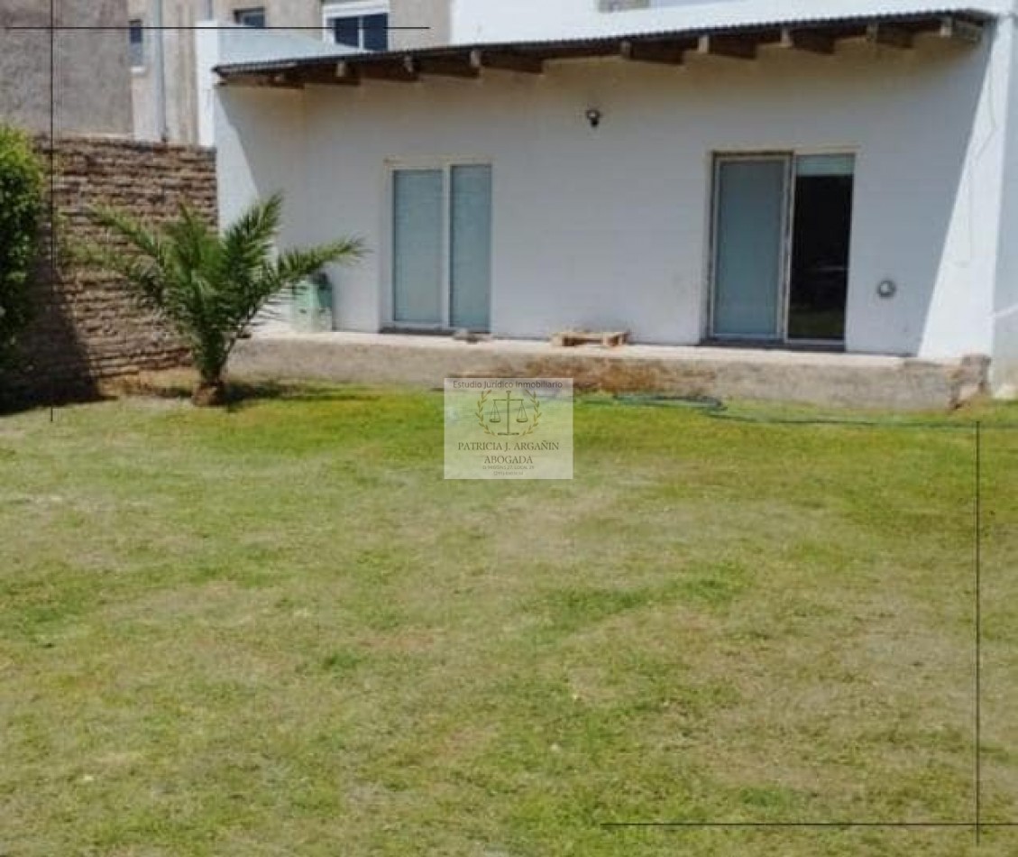 CASA EN VENTA BARRIO CENCI